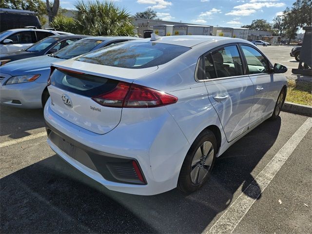 2021 Hyundai Ioniq Hybrid SE