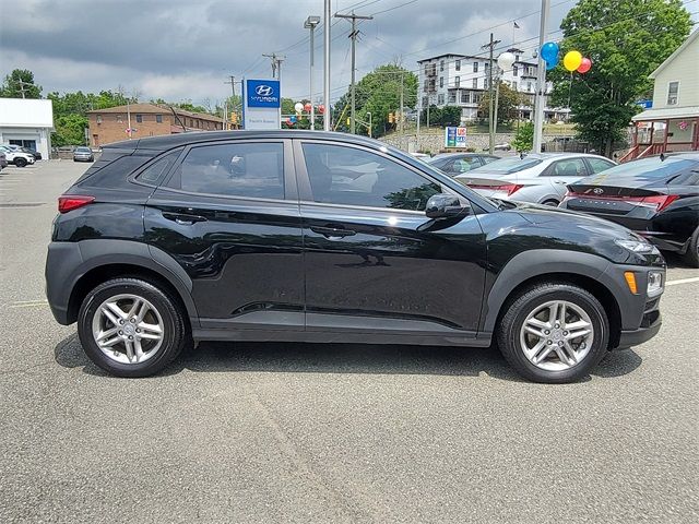 2021 Hyundai Kona SE