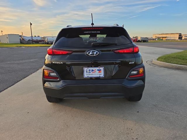 2021 Hyundai Kona SEL