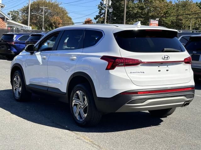 2021 Hyundai Santa Fe SE