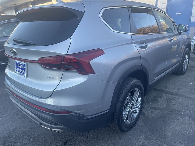 2021 Hyundai Santa Fe SE