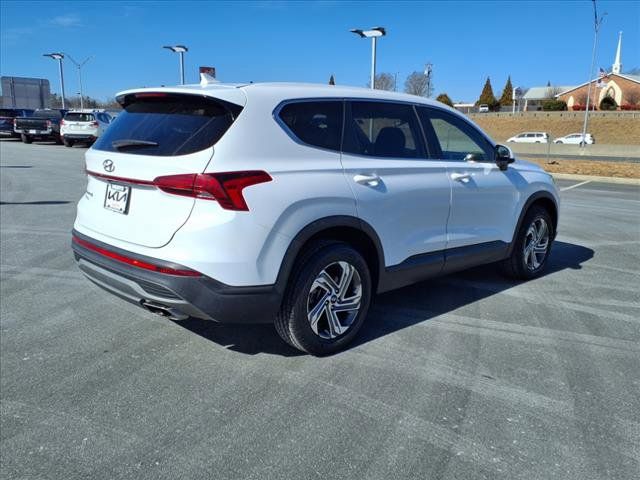 2021 Hyundai Santa Fe SE