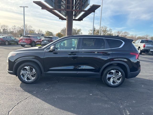 2021 Hyundai Santa Fe SE