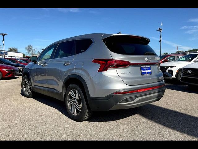 2021 Hyundai Santa Fe SE