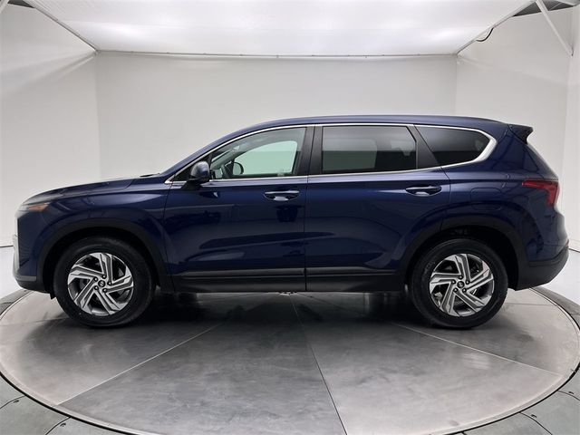 2021 Hyundai Santa Fe SE