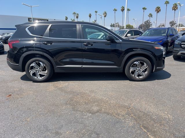 2021 Hyundai Santa Fe SE