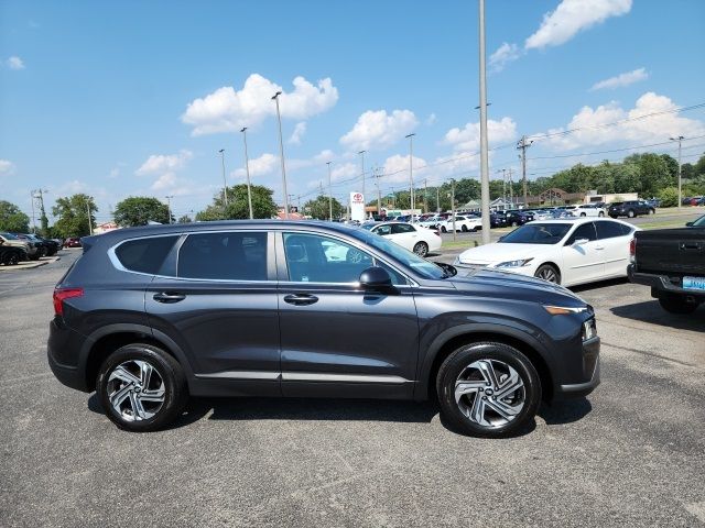 2021 Hyundai Santa Fe SE