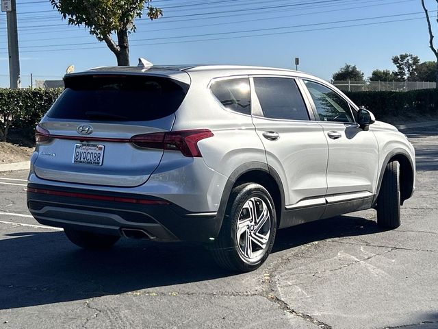 2021 Hyundai Santa Fe SE