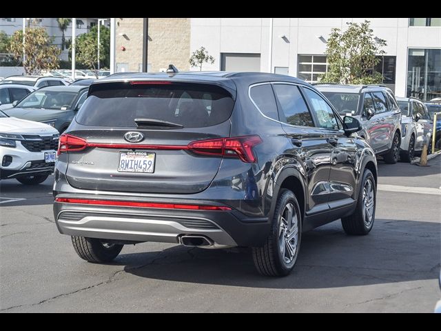 2021 Hyundai Santa Fe SE