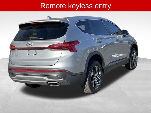 2021 Hyundai Santa Fe SE