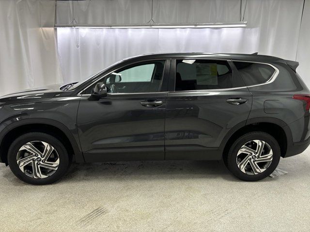 2021 Hyundai Santa Fe SE