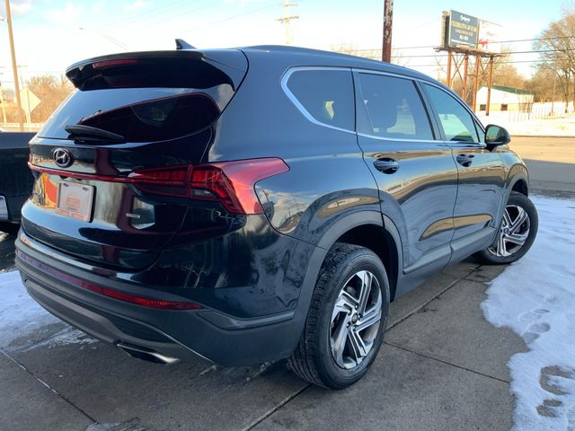 2021 Hyundai Santa Fe SE