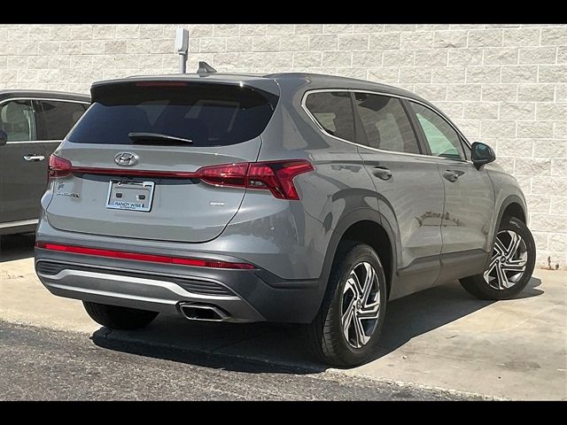 2021 Hyundai Santa Fe SE