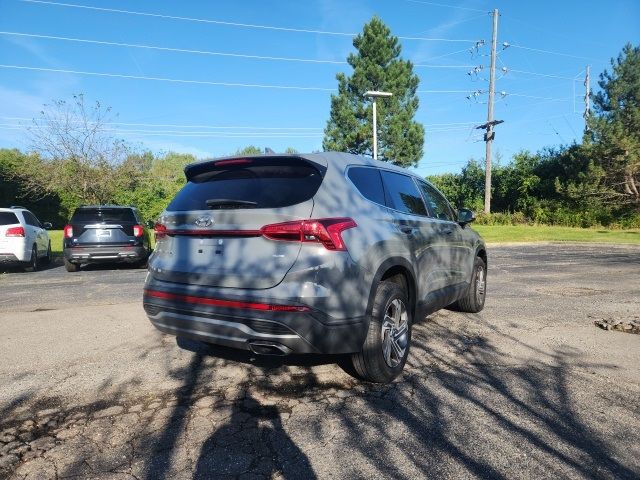 2021 Hyundai Santa Fe SE