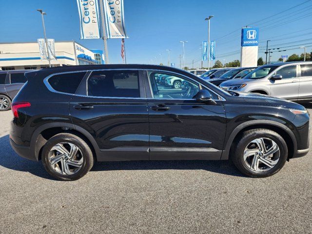 2021 Hyundai Santa Fe SE