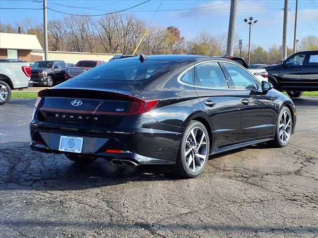 2021 Hyundai Sonata SEL Plus