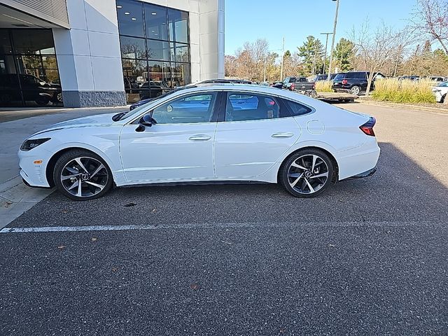 2021 Hyundai Sonata SEL Plus