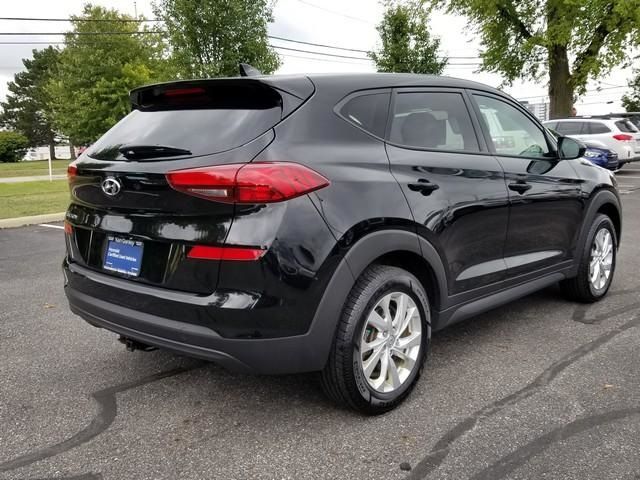 2021 Hyundai Tucson SE