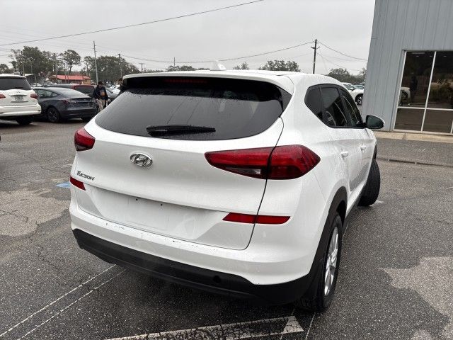 2021 Hyundai Tucson SE