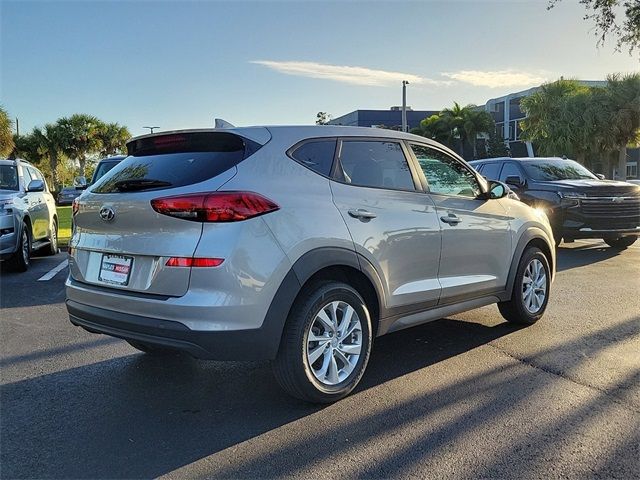 2021 Hyundai Tucson SE