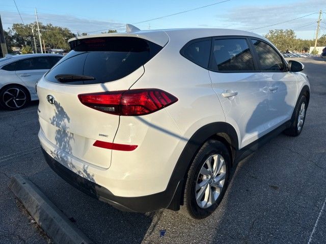 2021 Hyundai Tucson SE