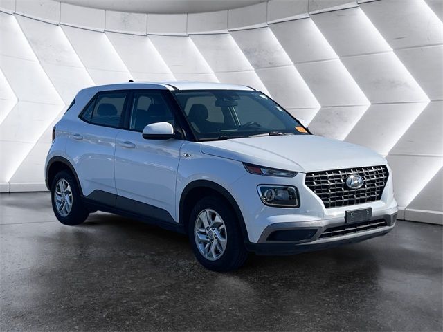 2021 Hyundai Venue SE