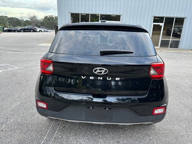 2021 Hyundai Venue SE