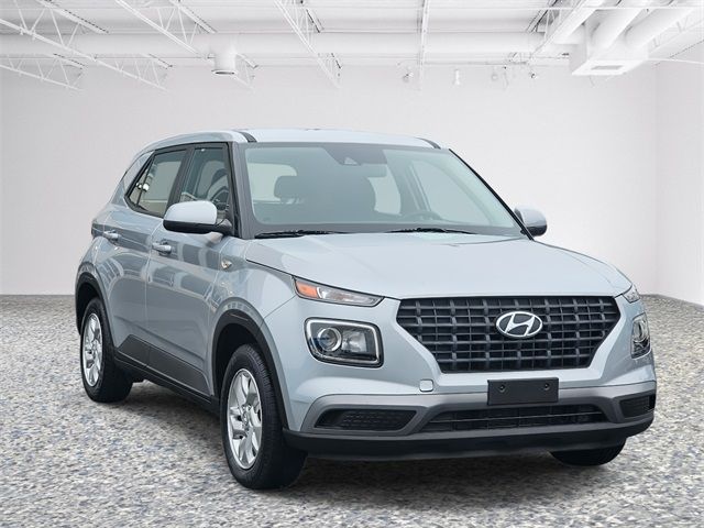 2021 Hyundai Venue SE