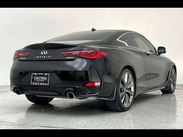 2021 INFINITI Q60 Red Sport 400