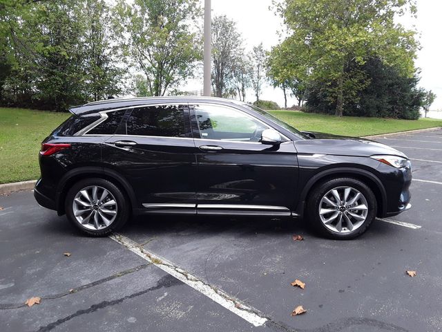 2021 INFINITI QX50 Essential