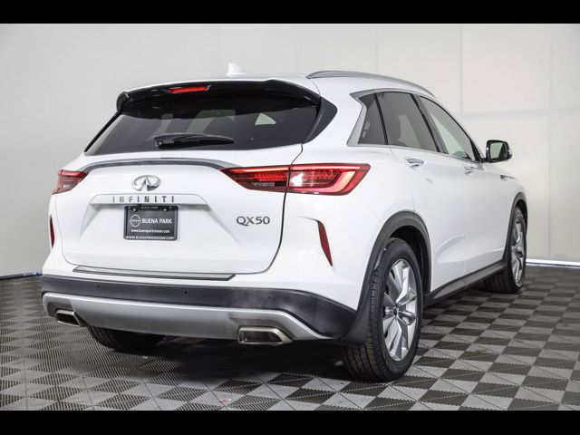 2021 INFINITI QX50 Essential