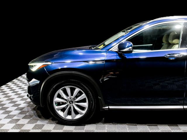 2021 INFINITI QX50 Essential