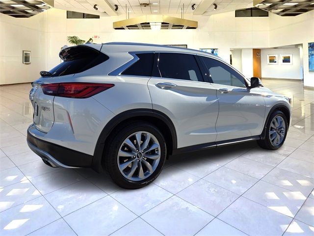 2021 INFINITI QX50 Essential