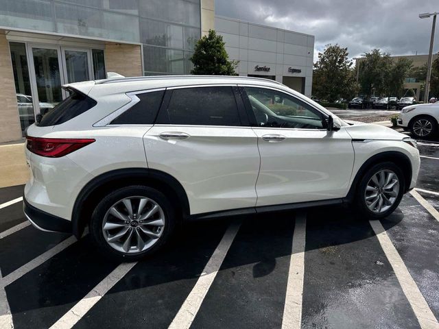 2021 INFINITI QX50 Essential