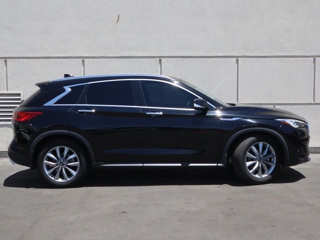 2021 INFINITI QX50 Essential