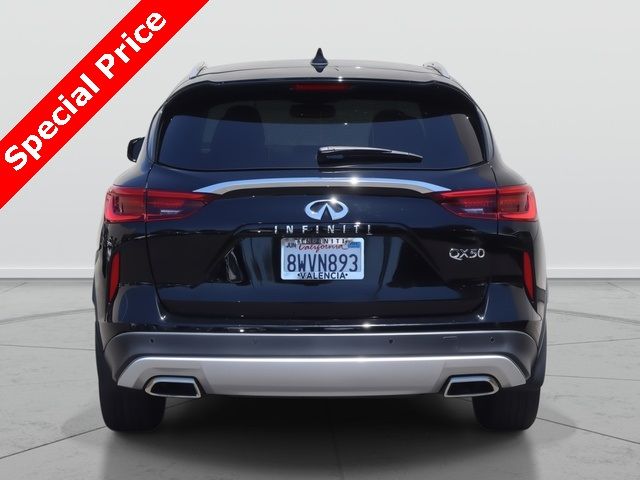 2021 INFINITI QX50 Essential