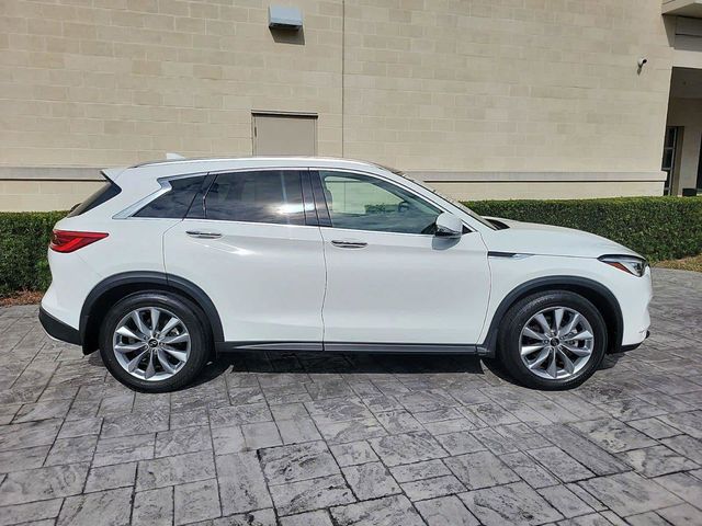 2021 INFINITI QX50 Essential