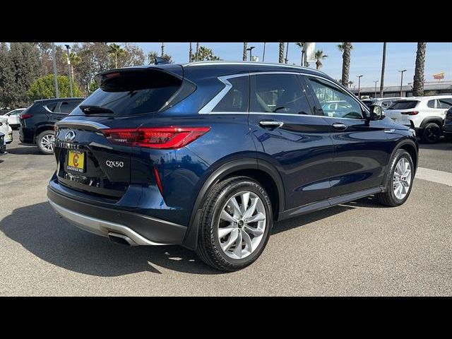 2021 INFINITI QX50 Essential