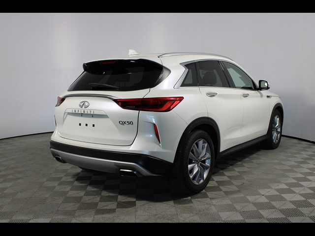 2021 INFINITI QX50 Essential