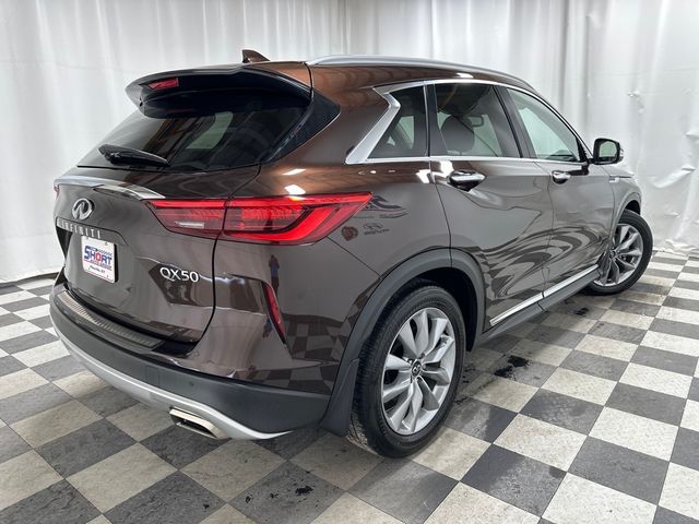 2021 INFINITI QX50 Essential