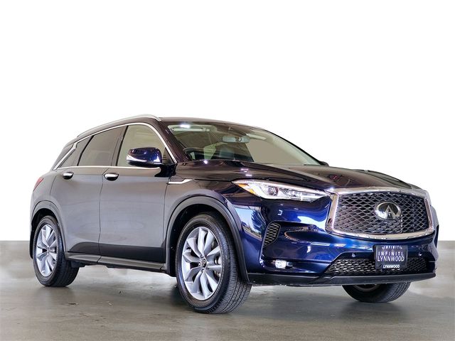 2021 INFINITI QX50 Essential