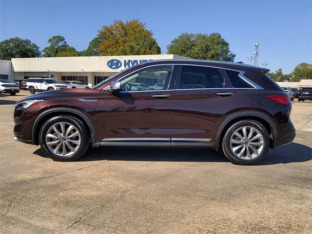 2021 INFINITI QX50 Essential