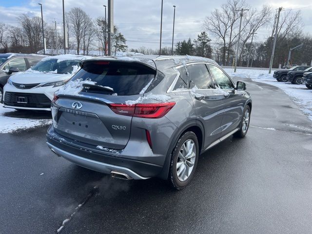 2021 INFINITI QX50 Essential