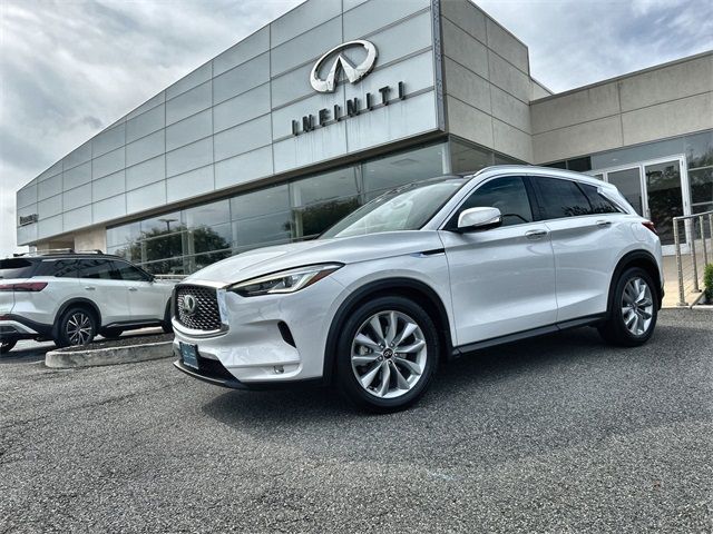 2021 INFINITI QX50 Essential