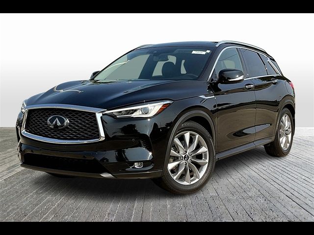 2021 INFINITI QX50 Essential