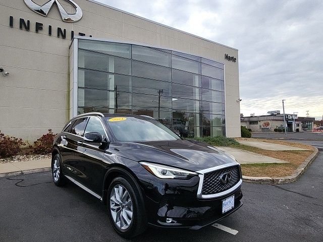 2021 INFINITI QX50 Essential