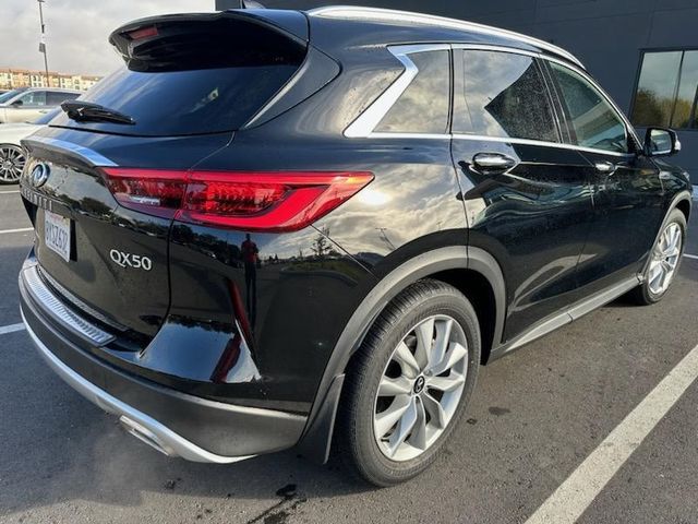 2021 INFINITI QX50 Essential