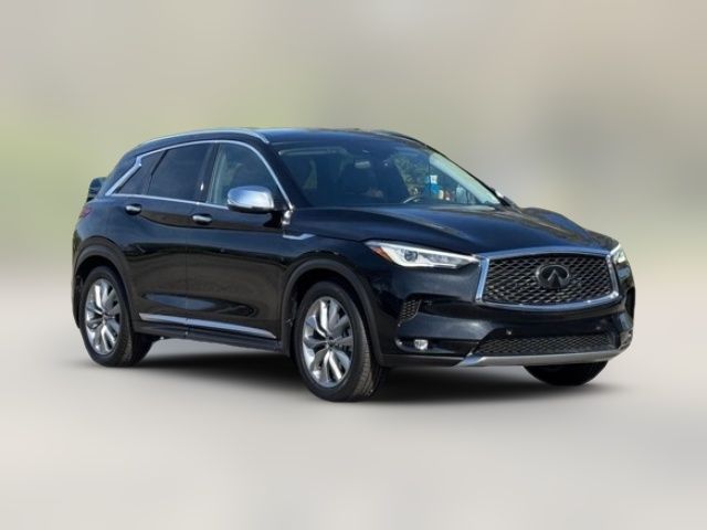 2021 INFINITI QX50 Essential