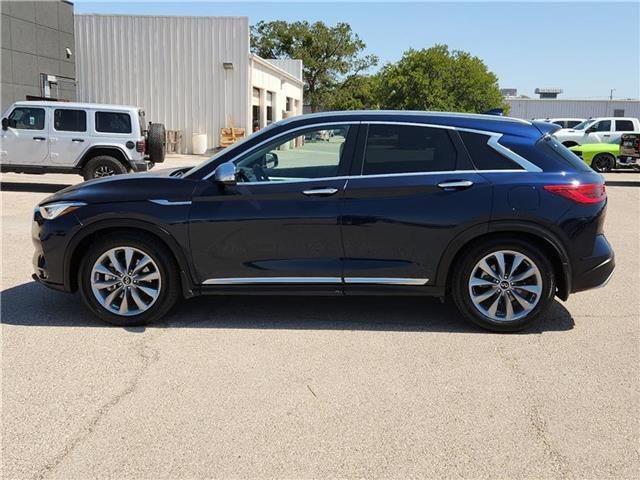 2021 INFINITI QX50 Essential