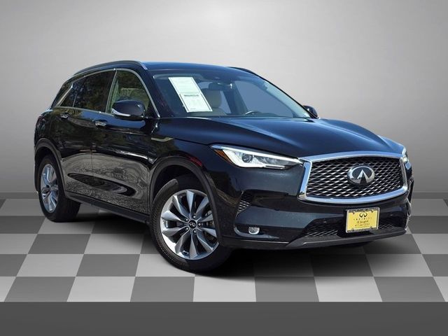 2021 INFINITI QX50 Essential